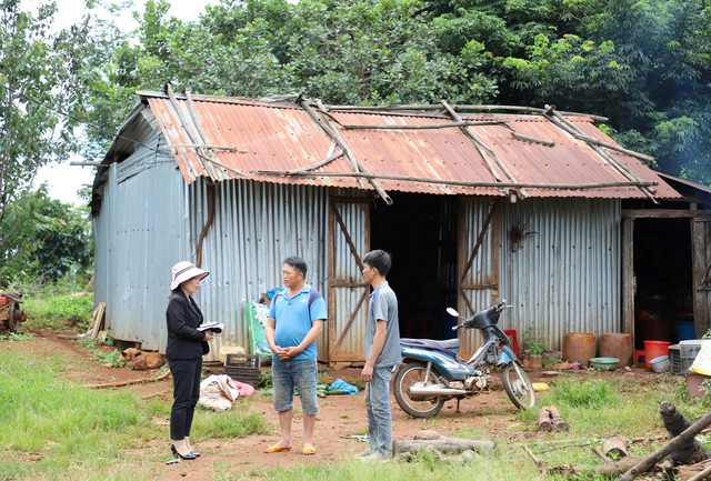 Các hộ di dân xây dựng kinh tế mới ở thôn 5, xã Quảng Sơn mỏi mòn chờ cấp sổ đỏ suốt hơn 2 thập kỷ