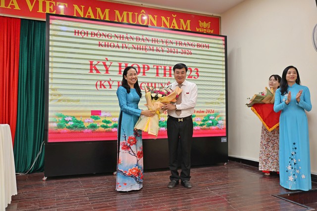 Đồng Nai: Ông Lê Ngọc Tiên được bầu giữ chức Chủ tịch UBND huyện Trảng Bom- Ảnh 1.