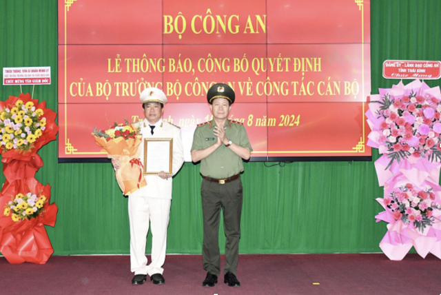 Công an tỉnh Trà Vinh và Thái Bình có tân giám đốc - Ảnh 1.