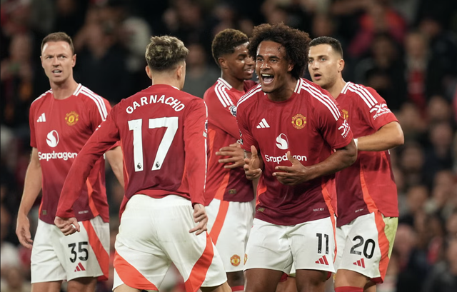 Cột mốc đáng nhớ của Joshua Zirkzee trong lần đầu khoác áo Man United- Ảnh 4.