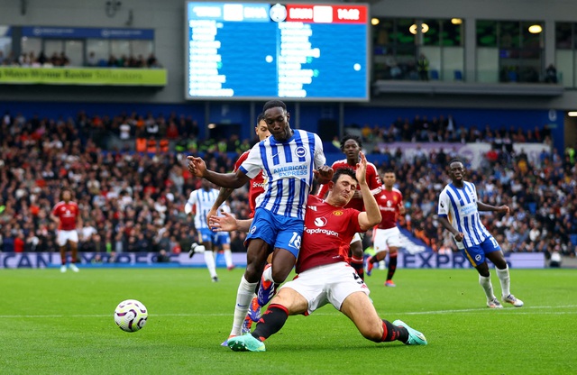 Brighton ghi bàn phút bù giờ, Man United thua đau tại sân AMEX- Ảnh 2.