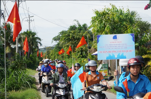 Ra mắt Đường cờ Tổ quốc dài gần 7 km tại huyện Củ Chi dịp lễ Quốc khánh 2-9- Ảnh 4.