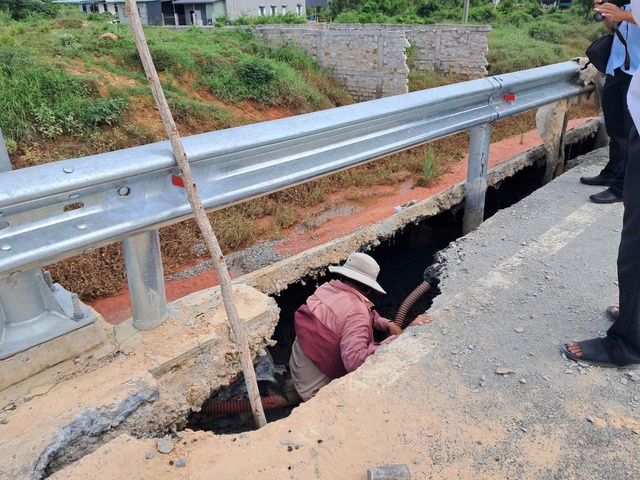 Bình Thuận: Đường gần ngàn tỉ chưa vận hành chính thức đã sạt lở, hở hàm ếch- Ảnh 3.