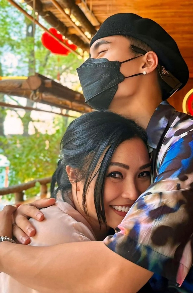 Thực hư chuyện Phương Thanh và MONO là một cặp
- Ảnh 1.