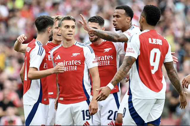 Vùi dập tân vô địch Bundesliga, Arsenal thị uy sức mạnh tại London- Ảnh 1.