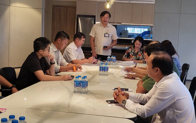 Diễn biến vụ gắn camera trong căn hộ cho thuê ở tòa nhà The Sóng: Chưa thể làm việc với chủ căn hộ- Ảnh 1.