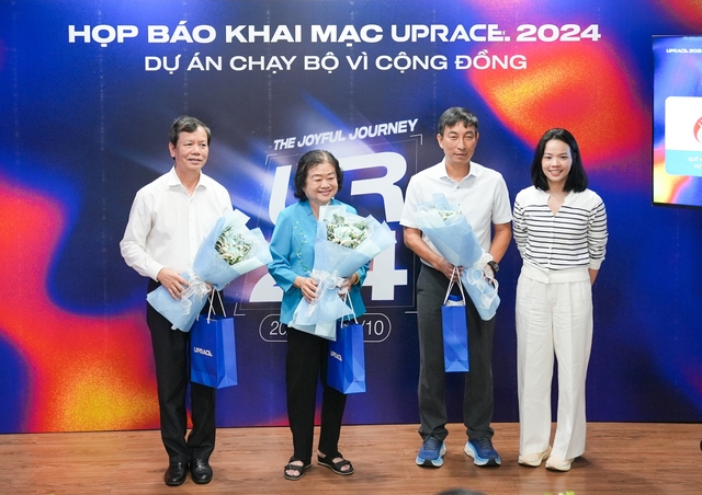 Ca sĩ Isaac làm đại sứ dự án chạy bộ thiện nguyện trực tuyến UpRace 2024- Ảnh 1.