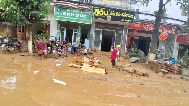 
Những việc người dân cần làm để bảo vệ sức khoẻ mùa mưa lũ- Ảnh 3.