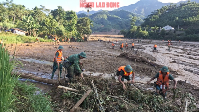 Đêm không ngủ ở Làng Nủ- Ảnh 2.