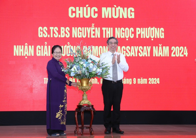 TP HCM chúc mừng GS-TS-BS Nguyễn Thị Ngọc Phượng nhận "Giải Nobel Châu Á"- Ảnh 1.