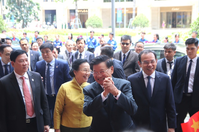 Tổng Bí thư, Chủ tịch nước Lào ủng hộ đồng bào các tỉnh miền Bắc bị ảnh hưởng do thiên tai- Ảnh 5.