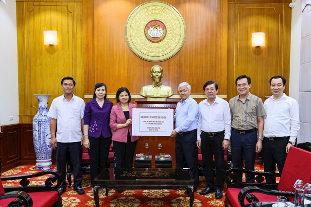 Ông Đỗ Văn Chiến: Tiếp tục công khai sao kê tiền ủng hộ đồng bào bị bão lụt- Ảnh 1.