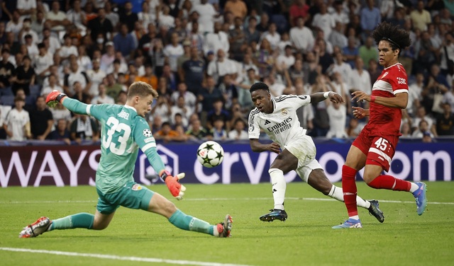 Mbappe khai hỏa, Real Madrid mở màn chật vật tại Champions League- Ảnh 1.