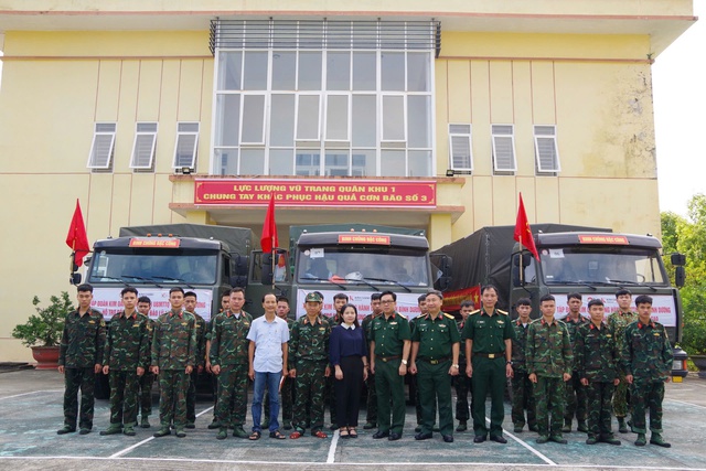  
Tập đoàn Kim Oanh hỗ trợ trên 5 tỉ đồng giúp đồng bào vùng bão lũ Miền Bắc khắc phục khó khăn- Ảnh 5.