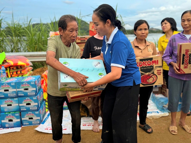 Bài dự thi cuộc thi viết "Lòng tốt quanh ta": Hành Trình Xanh hướng trái tim về cộng đồng- Ảnh 1.