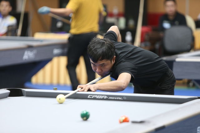 Dàn cơ thủ Việt Nam thắng lớn vòng loại Giải Billiards pool HCMC Open 2024- Ảnh 3.