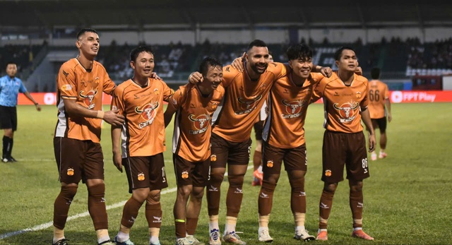 Trần Gia Bảo liệu có được so tài với ĐKVĐ V-League?- Ảnh 1.