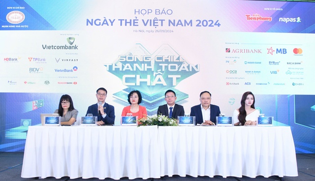 Cười thật tươi là có thể thanh toán tiền trong Ngày Thẻ Việt Nam 2024- Ảnh 3.