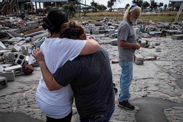 Một ngôi nhà bị bão phá hủy ở thị trấn Horseshoe Beach, bang Florida - Mỹ hôm 28-9 Ảnh: REUTERS