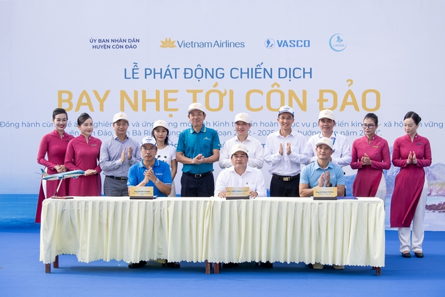 Vietnam Airlines phát động chiến dịch "Bay nhẹ tới Côn Đảo"- Ảnh 1.