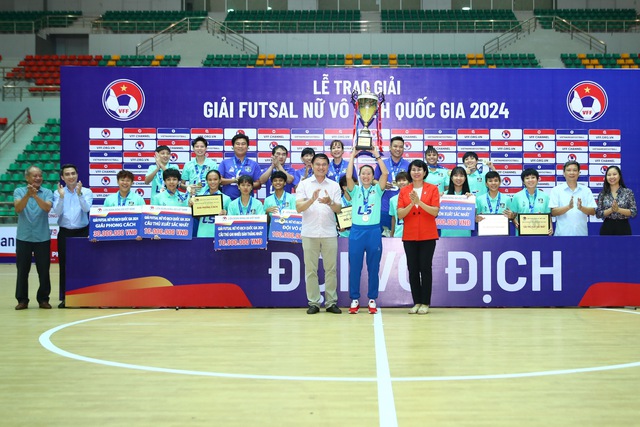 Futsal nữ VĐQG: Thuỳ Trang vua phá lưới, Thái Sơn Nam vô địch 3 mùa liên tiếp- Ảnh 1.