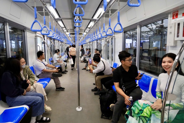 Tuyến metro số 1 đón Tết đầu tiên với lịch trình mới- Ảnh 1.