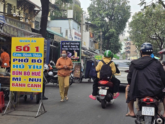 Cộng đồng mạng "lên đồng" với "đội săn phạt nguội" vi phạm giao thông, Công an TP HCM nói gì?- Ảnh 1.