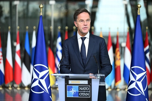 Tổng thư ký NATO Mark Rutte phát biểu trong cuộc họp báo tại trụ sở NATO ở Brussels - Bỉ hồi tháng 10- 2024. Ảnh AA