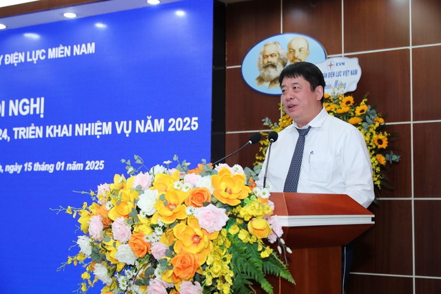 EVNSPC hoàn thành xuất sắc, toàn diện nhiệm vụ năm 2024- Ảnh 2.