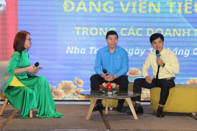 LĐLĐ Nha Trang: Biểu dương 24 đảng viên tiêu biểu- Ảnh 6.