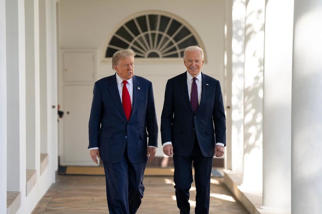 Cú bắt tay "không tưởng" giữa ông Biden và ông Trump đằng sau thỏa thuận ngừng bắn Gaza- Ảnh 1.