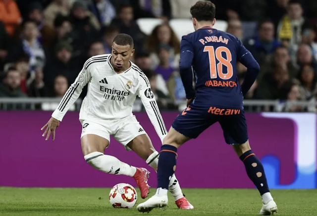 Real Madrid chật vật 120 phút, giành vé tứ kết Cúp Nhà vua- Ảnh 2.