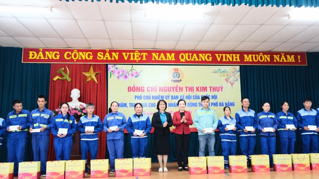 35 Đảng viên tiêu biểu tại các doanh nghiệp Đà Nẵng được tôn vinh- Ảnh 2.