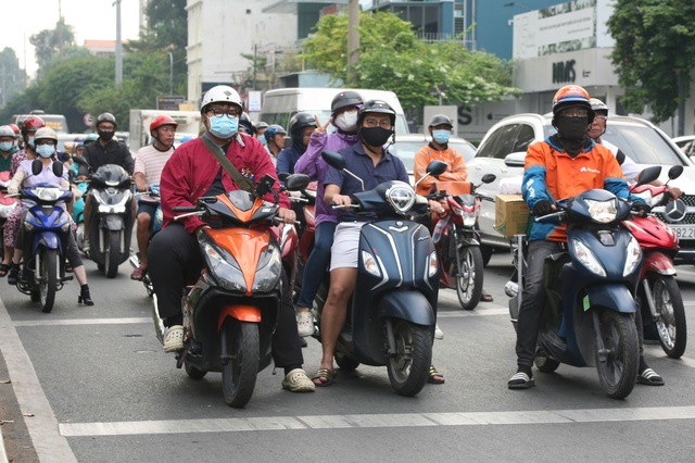 Thời tiết TP HCM hôm nay, 23-1: Duy trì trạng thái có mây, ngày nắng- Ảnh 1.