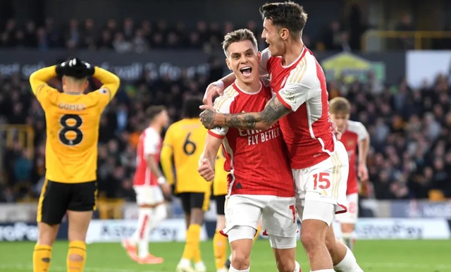 Soi tỉ số trận Wolverhampton - Arsenal: Pháo hoa trên sân Molineux- Ảnh 1.