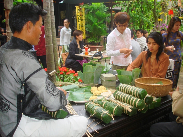 Cuộc thi viết "TẾT THỜI SỐ": Hoài niệm Tết xưa trong dòng chảy hiện đại- Ảnh 2.