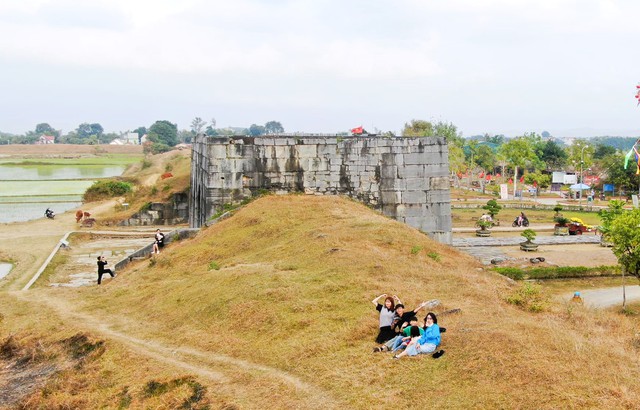 Miễn phí vé tham quan Thành nhà Hồ, Lam Kinh ngày Tết- Ảnh 3.