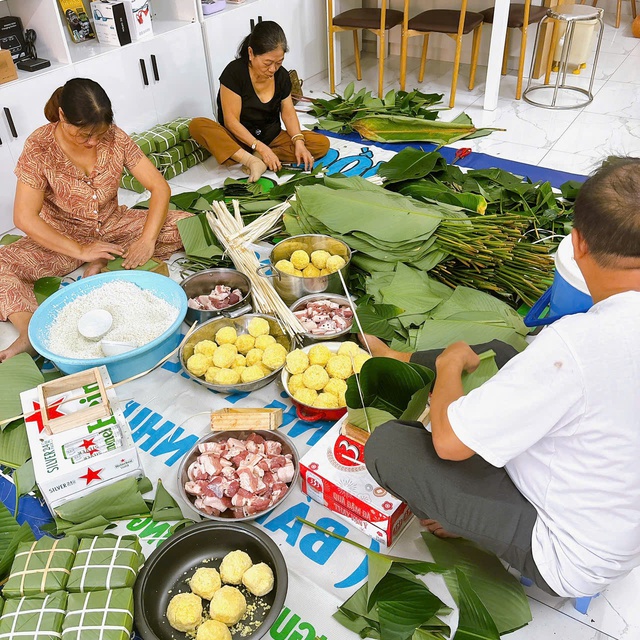 Cuộc thi viết "Tết thời số": Những người gìn giữ không khí Tết- Ảnh 3.