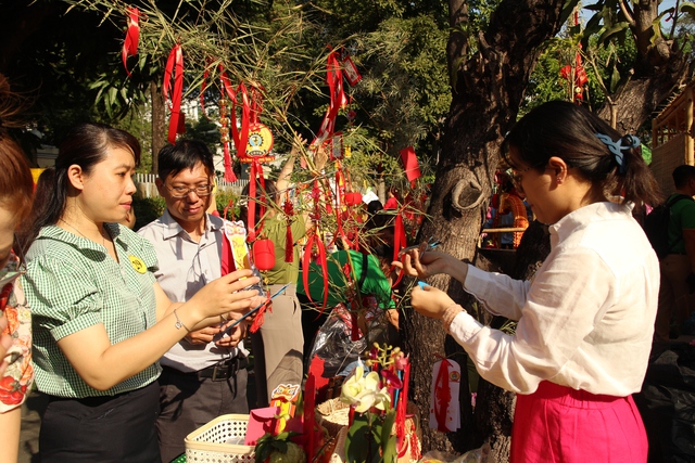 Đồng hành cùng đoàn viên - lao động - Ảnh 1.