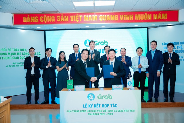 Grab Việt Nam phối hợp nâng cao kỹ năng chuyển đổi số cho sinh viên và thanh niên - Ảnh 1.