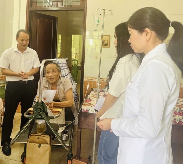Tri ân thế hệ đi trước - Ảnh 1.