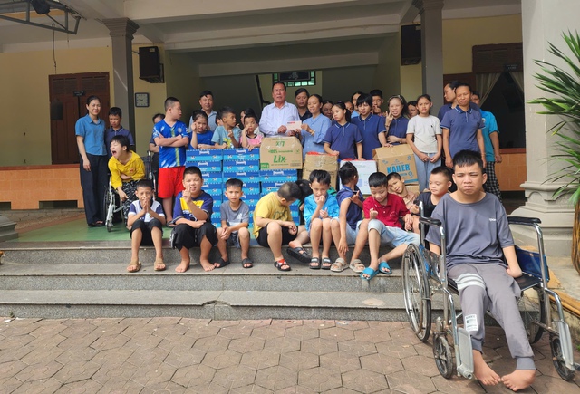 Chung tay lan tỏa yêu thương đến Mái ấm Hy vọng Vincent - Ảnh 4.