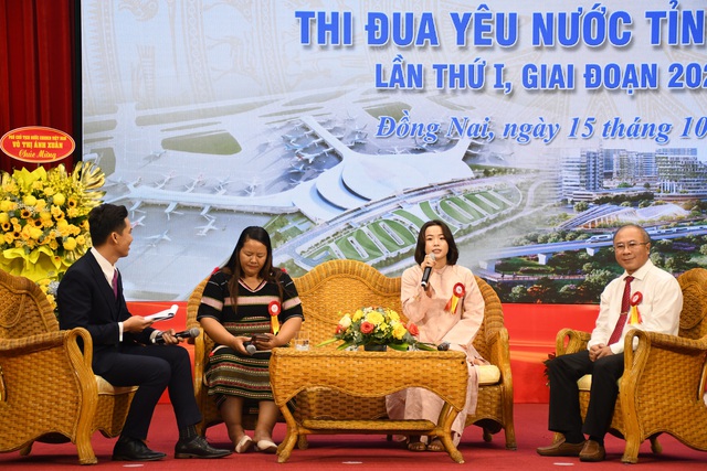 Tỉnh Đồng Nai tôn vinh điển hình tiên tiến trong phong trào Thi đua yêu nước - Ảnh 2. Tỉnh Đồng Nai tôn vinh điển hình tiên tiến trong phong trào Thi đua yêu nước - Ảnh 2.