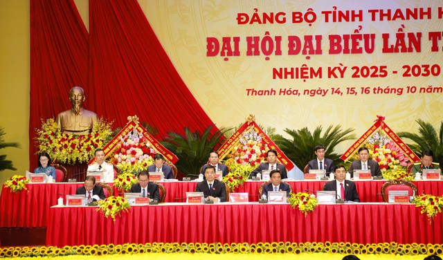 Thủ tướng dự khai mạc Đại hội Đảng bộ tỉnh Thanh Hóa nhiệm kỳ 2025-2030 - Ảnh 4.
