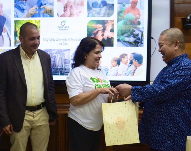 Việt Nam và Cuba kết nối công nghệ sinh học vì tương lai xanh - Ảnh 2.