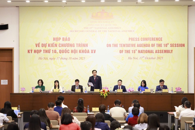 Kỳ họp thứ 10, Quốc hội khóa XV dự kiến làm việc khoảng 40 ngày với 66 nội dung quan trọng - Ảnh 1.