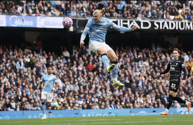 Haaland lập cú đúp, Man City nhẹ nhàng lên đầu bảng Premier League - Ảnh 2.