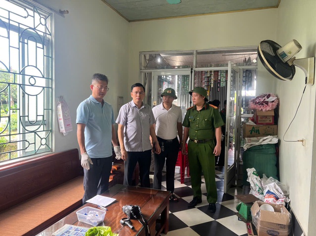 Bắt nghi phạm sát hại chủ tiệm tạp hóa tại Quảng Ninh - Ảnh 3. Bắt nghi phạm sát hại chủ tiệm tạp hóa tại Quảng Ninh - Ảnh 3.