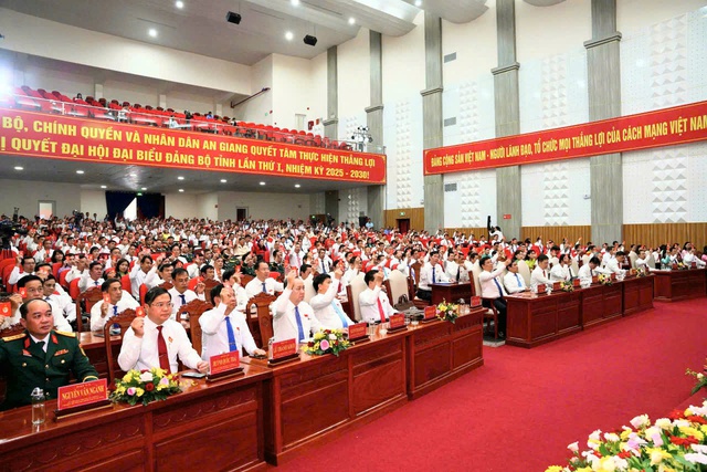 Nhiều hoạt động ý nghĩa trước thềm Đại hội Đại biểu Đảng bộ tỉnh An Giang- Ảnh 2. Nhiều hoạt động ý nghĩa trước thềm Đại hội Đại biểu Đảng bộ tỉnh An Giang- Ảnh 2.