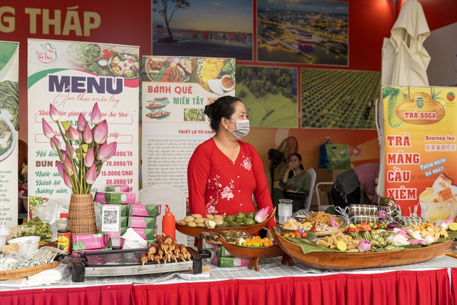 Hội chợ Mùa Thu lần Thứ nhất - 2025: “Cực phẩm” ẩm thực - "Đại tiệc ăn chơi" hot nhất thời điểm này - Ảnh 8.